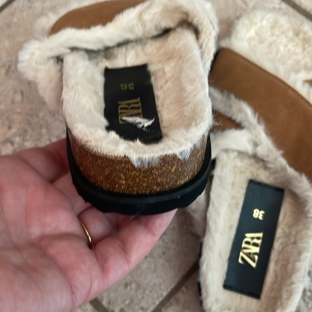 ZARA Faux Fur Lined Leather Slide Sandals - Picture 11 of 16